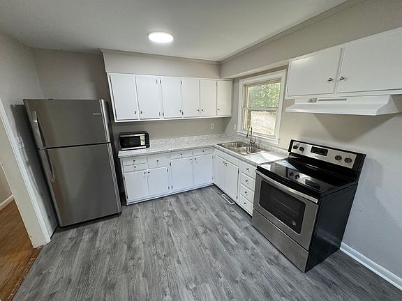 4th image of 4317 Tipperary Pl