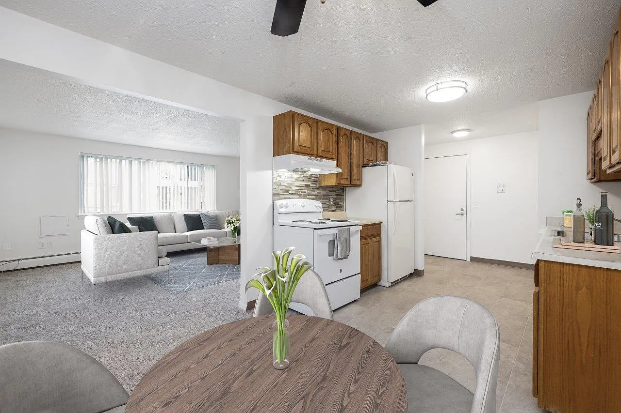 Perinton Manor Apartment Homes — Photo 4