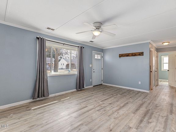 4th image of 247 Chiswell Road