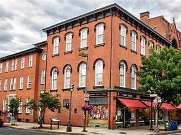 2 E Church St #208, Frederick, MD 21701