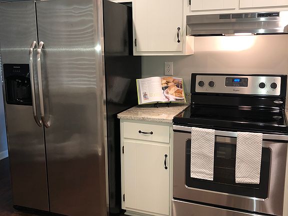5th image of 1170 Brado Dr