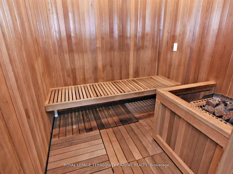 9201 Yonge St #NW-407 — Photo 6