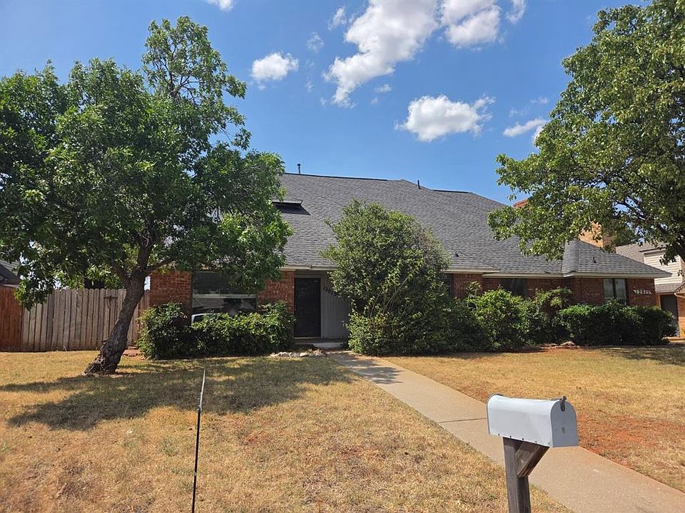 1st image of 12013 Shady Trail Ln