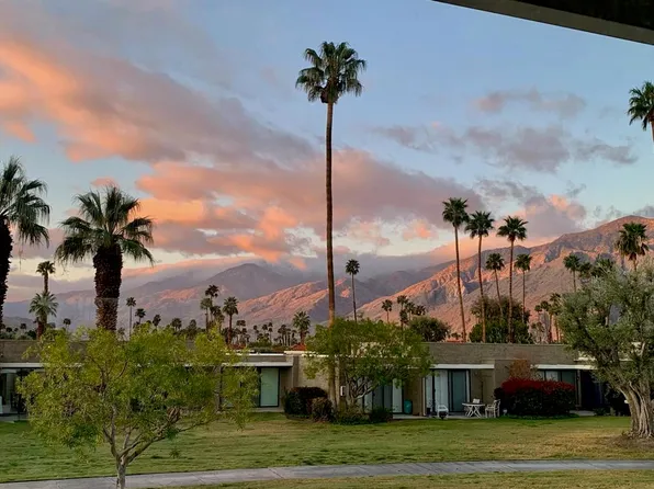 830 N Calle De Mimosas, Palm Springs, CA 92262