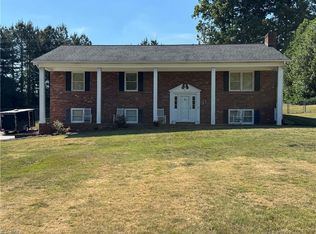 482 Motsinger Rd, Winston Salem, NC 27107
