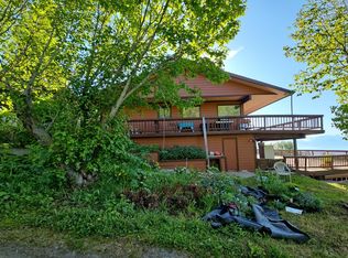 1895 Mission Rd, Homer, AK 99603
