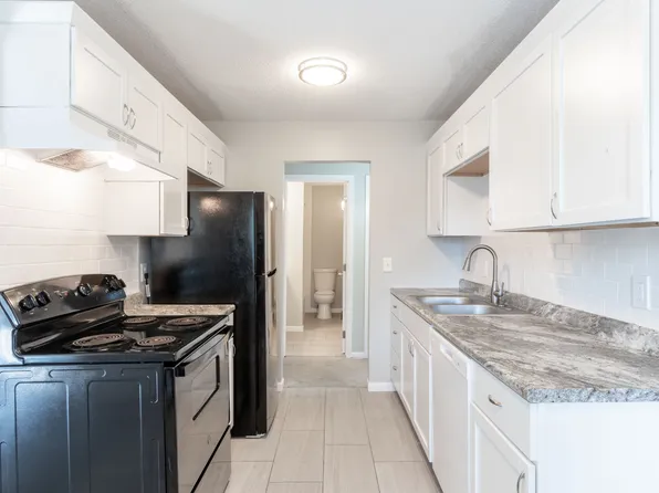 1222 Westminster St APT 203, Saint Paul, MN 55130