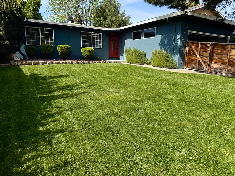 625 Orangewood Dr — Photo 1
