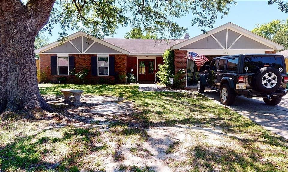 1st image of 525 Driftwood Cir