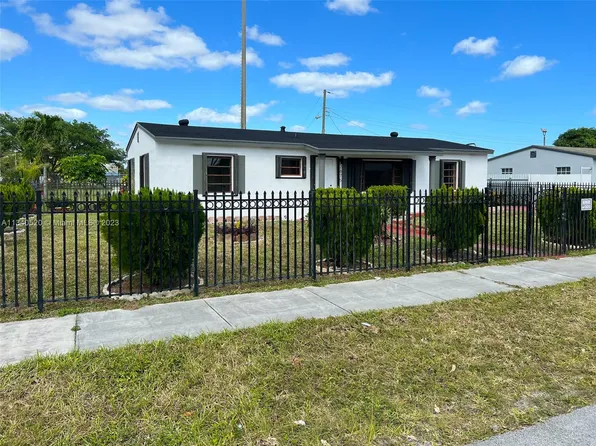 2875 NW 164th Ter, Miami Gardens, FL 33054