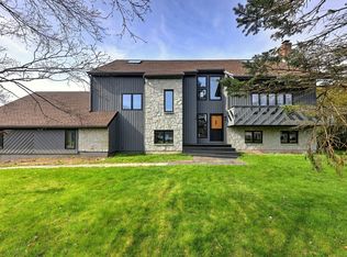 46 Acorn Rd, Branford, CT 06405