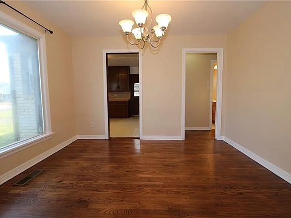 5th image of 3844 NW 16th St