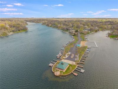 7804 NW Lynns Ln, Weatherby Lake, MO, 64152
