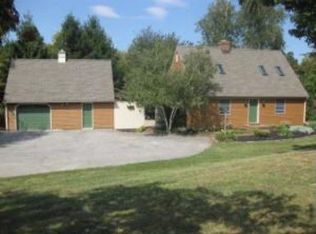 933 River Rd, Holtwood, PA 17532