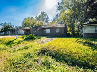 5326 Wilmington St, Houston, TX 77033