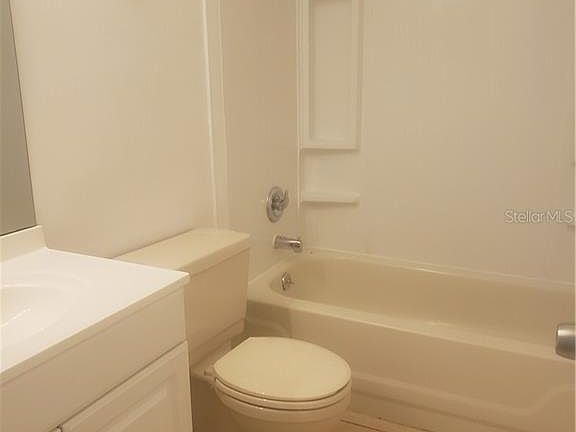 4th image of 11605 Sarita Ct