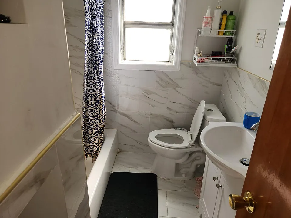 134 W 26th St #2