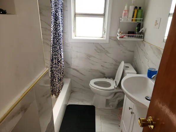 134 W 26th St Floor 2, Bayonne, NJ 07002