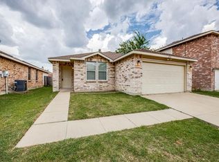 3840 German Pointer Way, Fort Worth, TX 76123