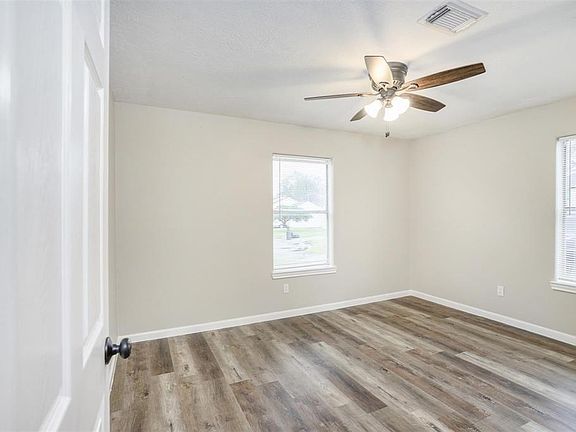 5th image of 2230 11th St