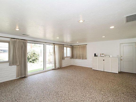 5th image of 4859 E Cornell Ave