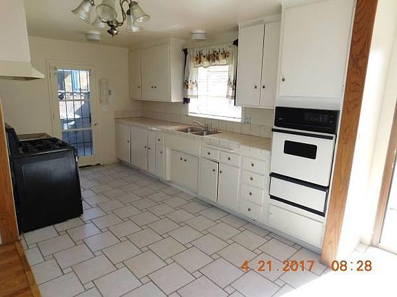 4th image of 8303 Santa Elvira Way