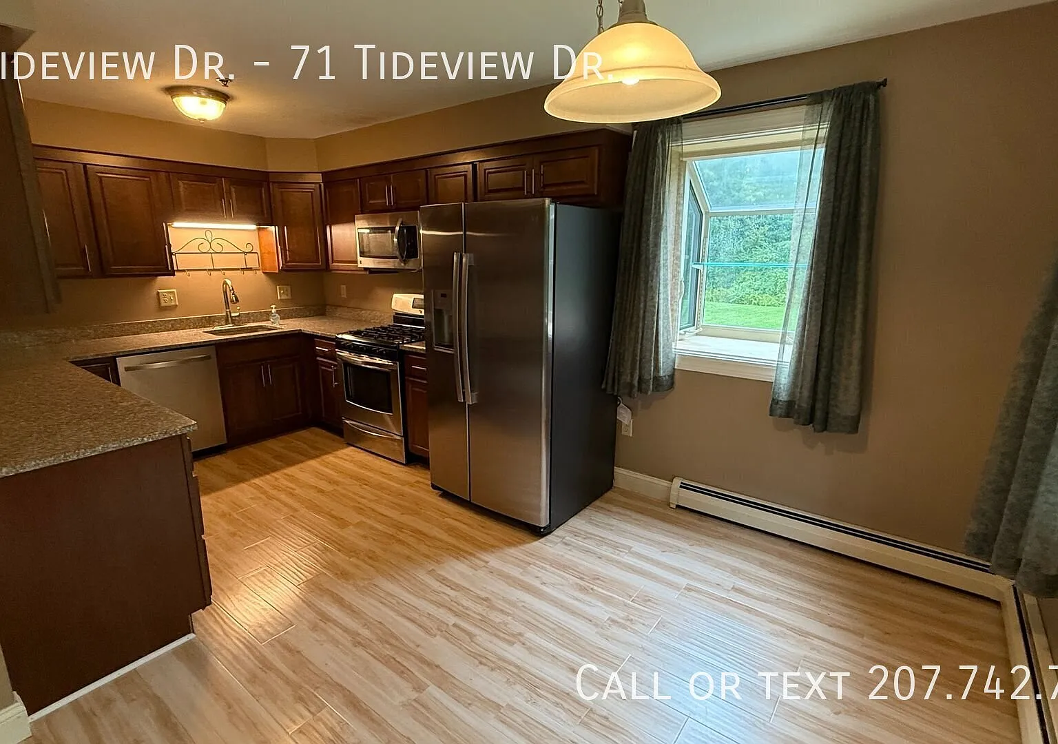End unit at Tideview Estates — Photo 4