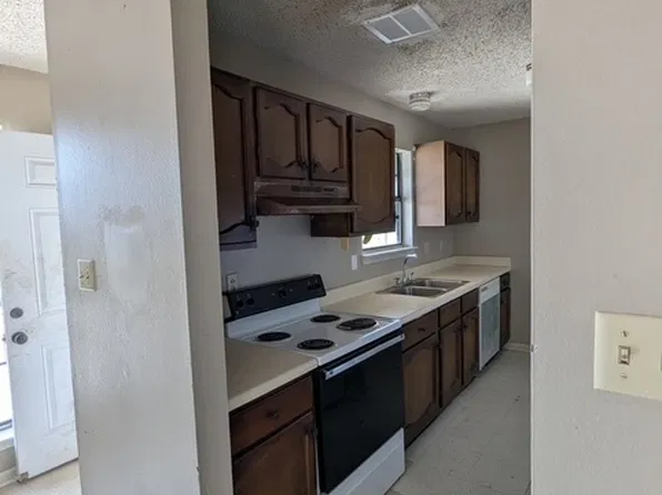 408 Scotsdale St APT D, Lafayette, LA 70506