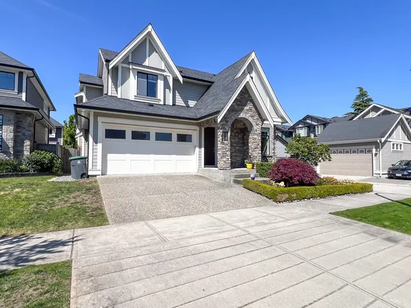 16787 22nd Ave, Surrey, BC V3Z 0M3