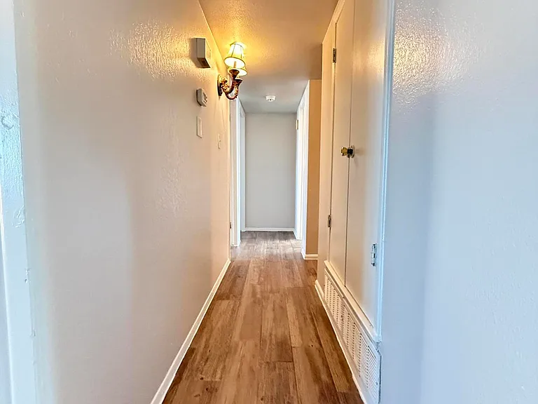 9321 Sorbonne Dr — Photo 17