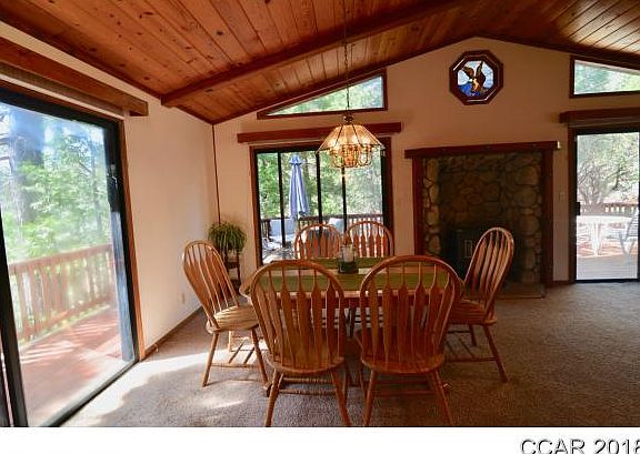 3rd image of 2165 Manzanita Dr