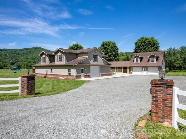 878 Cascade Lake Rd, Pisgah Forest, NC 28768