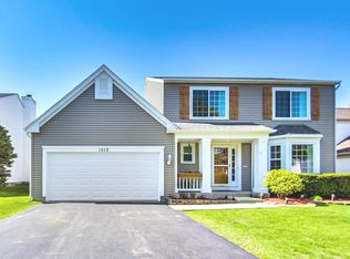 1513 Charlotte Cir, Naperville, IL 60564