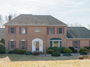 209 Ruth Rd, Bushkill Twp, PA 18014