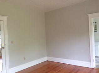 2729 SE Yamhill St APT 2, Portland, OR 97214