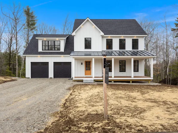 60 Woodbrey Lane, Standish, ME 04084