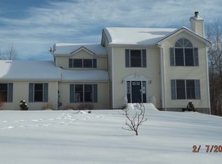 12 Whippoorwill Dr, Saylorsburg, PA 18353