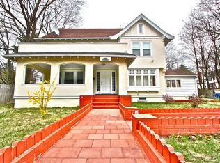 1776 Washington St, Newton, MA 02466