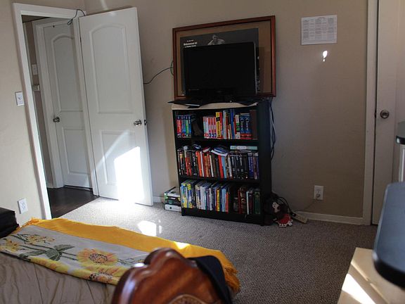 2nd image of 390 Figueroa Dr