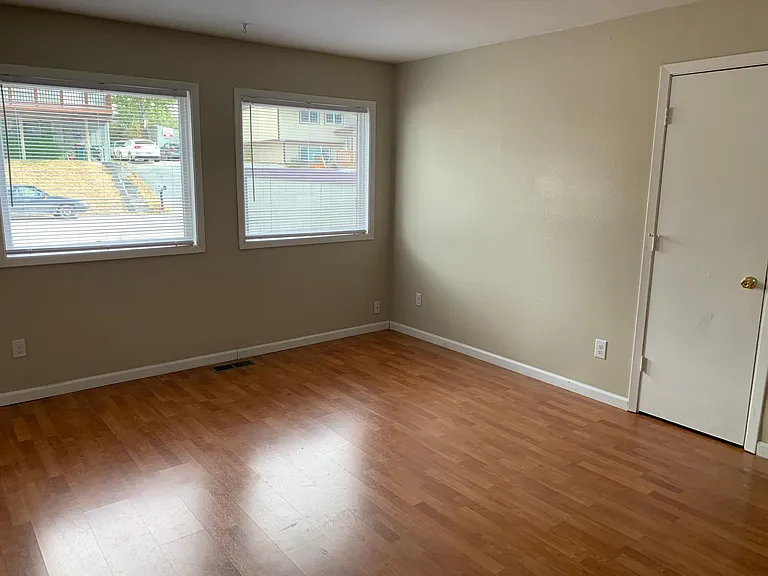 12600 Tanada Loop — Photo 2