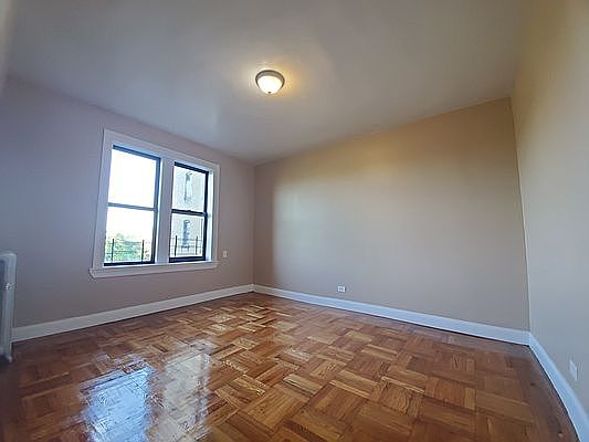 3rd image of 3820 Waldo Ave #D5