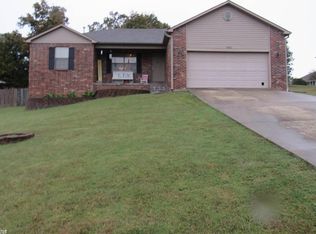 1402 Roes Rdg, Heber Springs, AR 72543