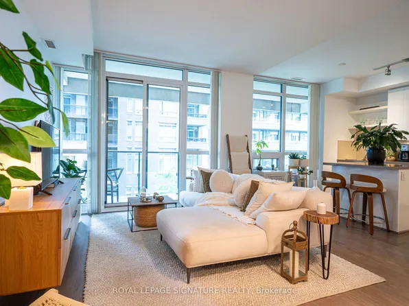 59 Annie Craig Dr, Toronto, ON