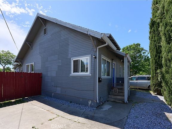 5th image of 2434 Archer Ave