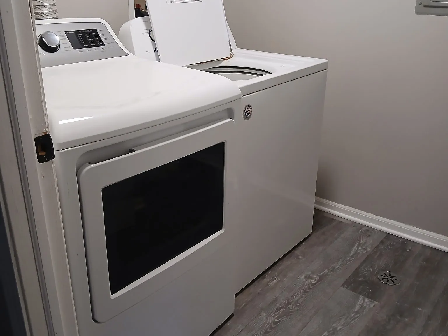 2 bed, 900 sqft, $1,450 — Photo 4