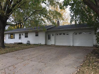 318 Webster St SW, Young America, MN, 55397