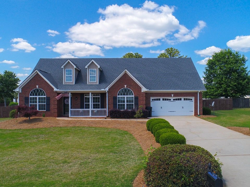 1st image of 205 Calli Ct