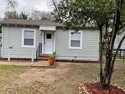205 N Bowie Ave, Cameron, TX, 76520