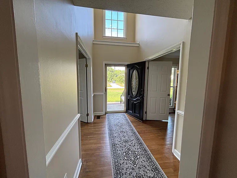 468 Derby Ln — Photo 10