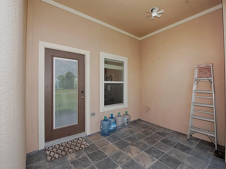 238 Debbie Ln — Photo 38